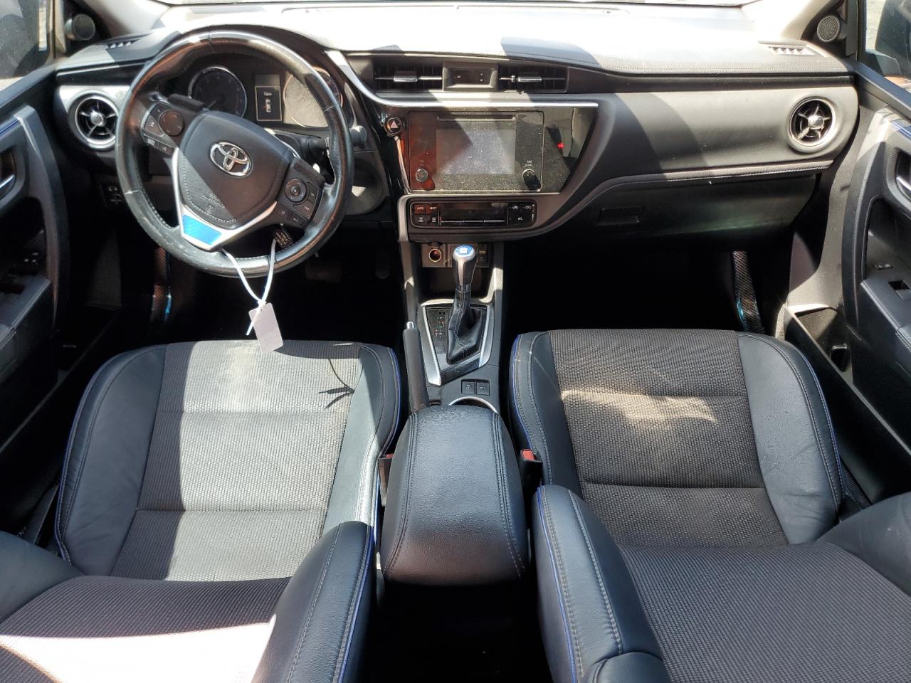 2018 Toyota Corolla - Image 8