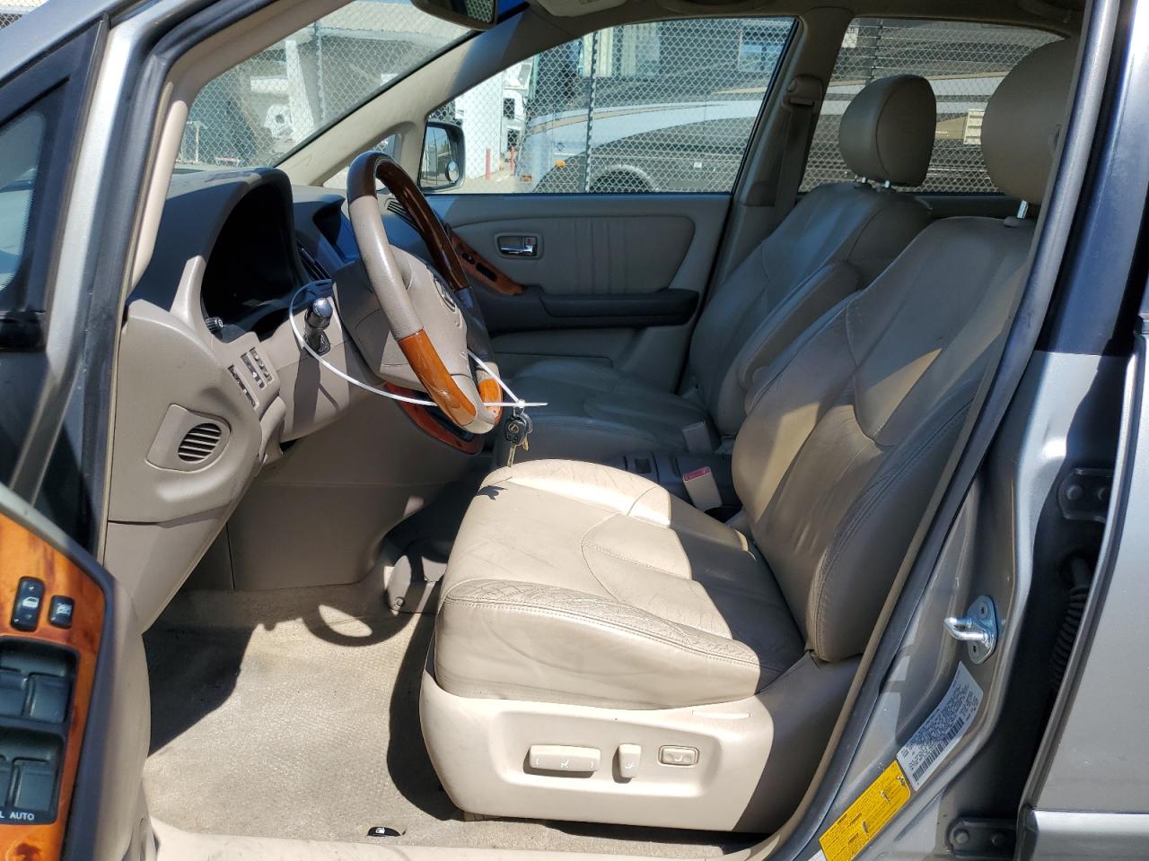 2003 Lexus Rx 300 VIN: JTJHF10UX30301130 Lot: 66343424