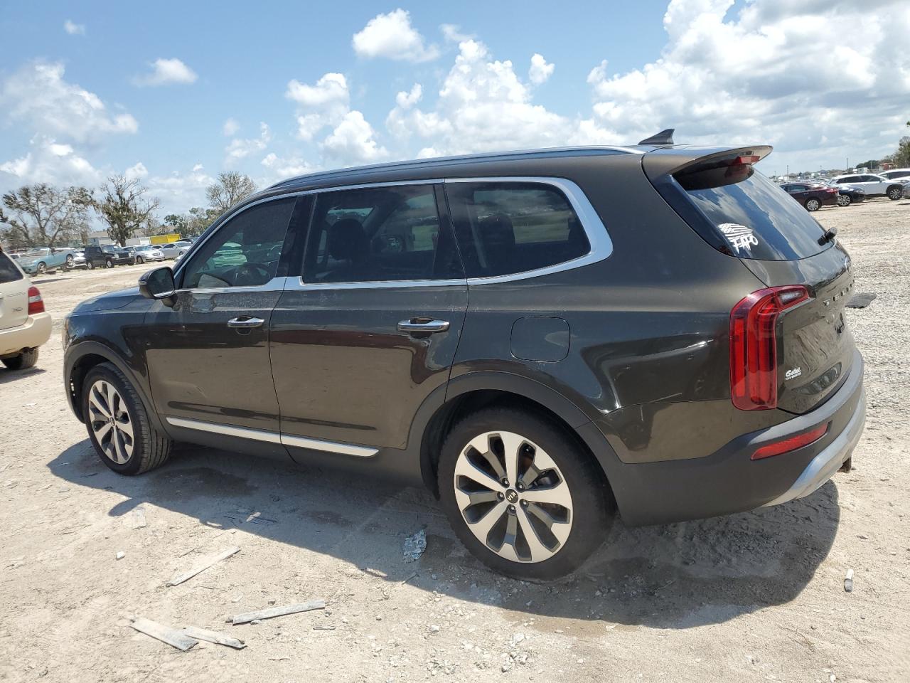 5XYP64HC1LG091930 2020 KIA TELLURIDE - Image 2