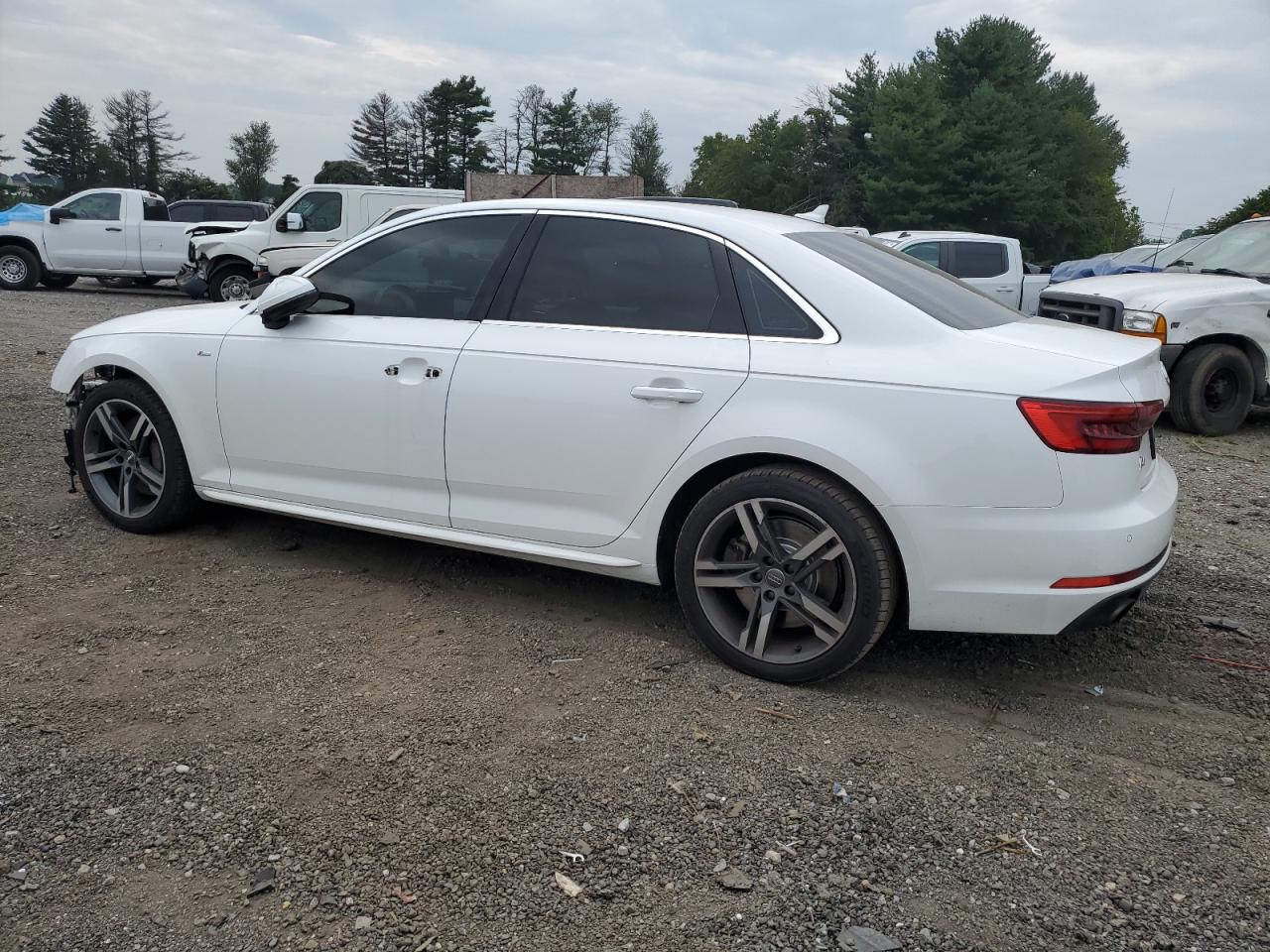 WAUFNAF41HN033452 2017 AUDI A4 - Image 2