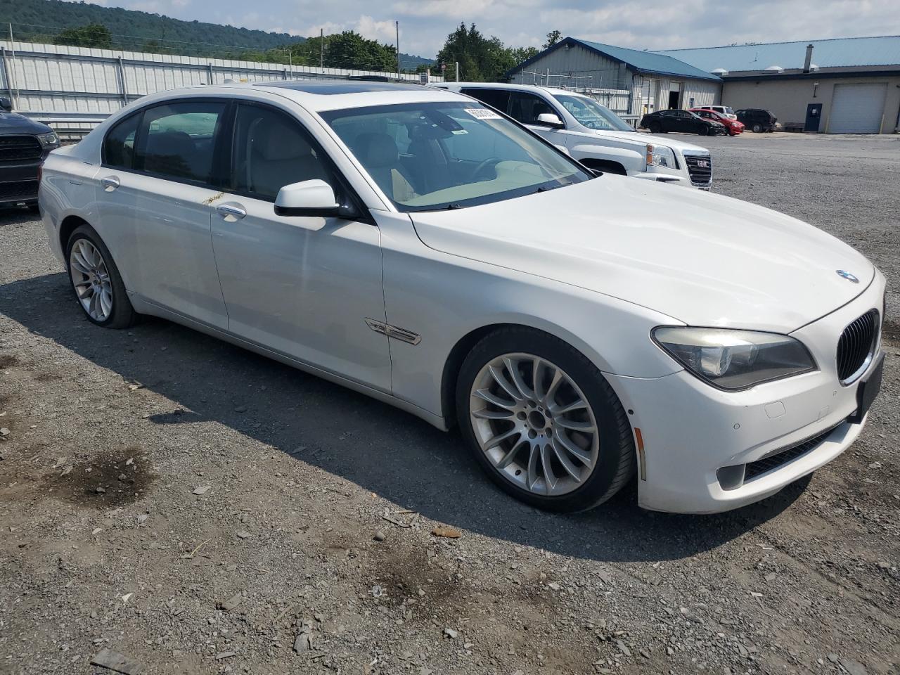 2012 BMW 750 Lxi VIN: WBAKC8C59CC437050 Lot: 66381914