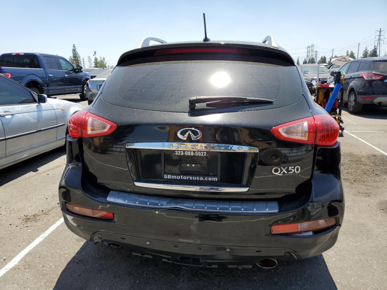 2017 Infiniti QX50 - Image 6