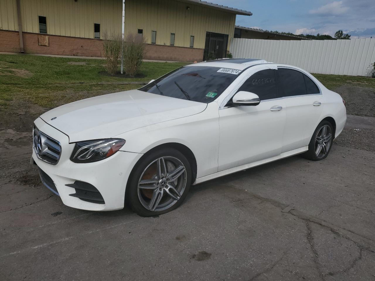 WDDZF4KB3JA467832 2018 MERCEDES-BENZ E CLASS - Image 1