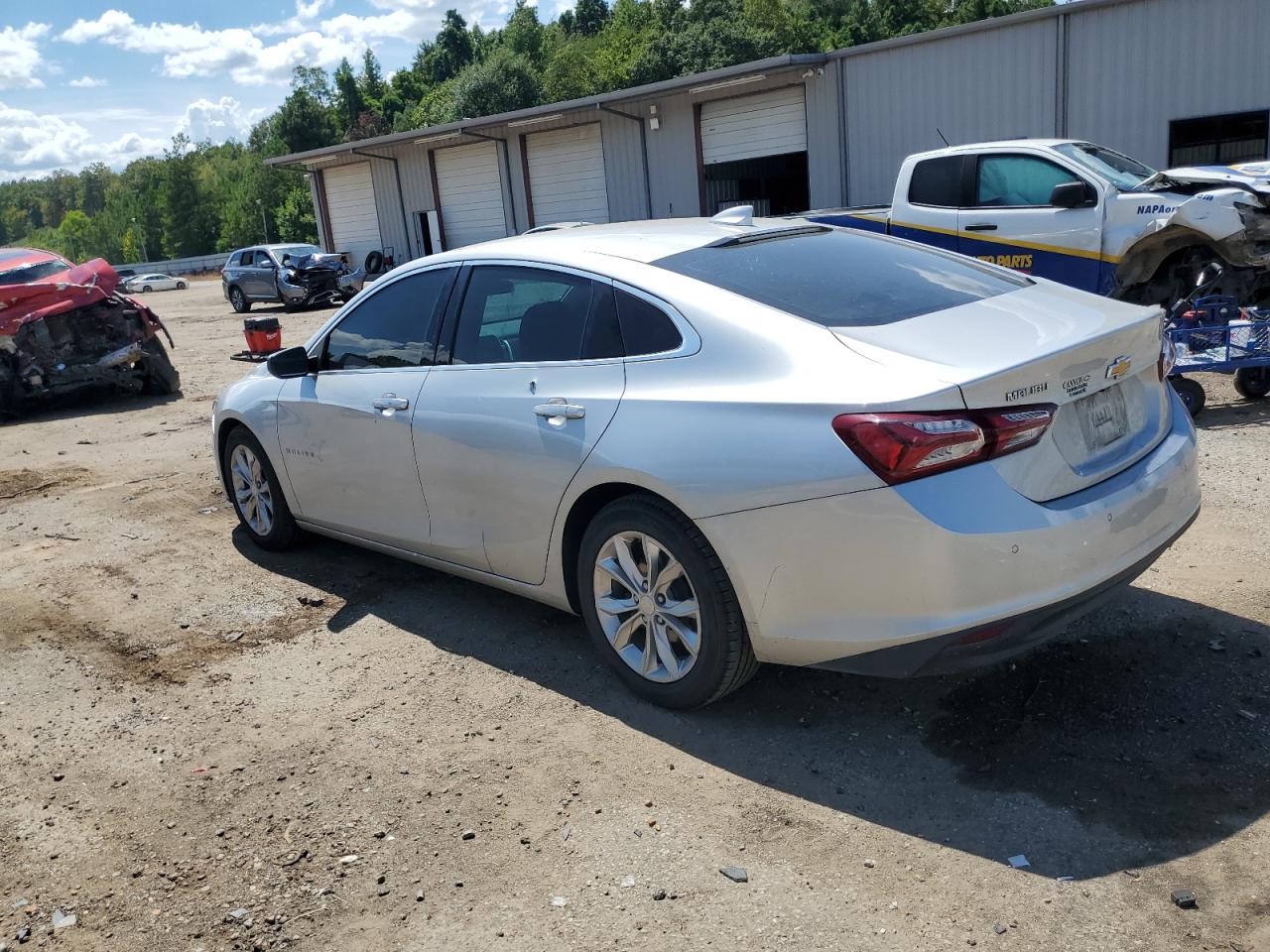 1G1ZD5ST6KF117137 2019 CHEVROLET MALIBU - Image 2