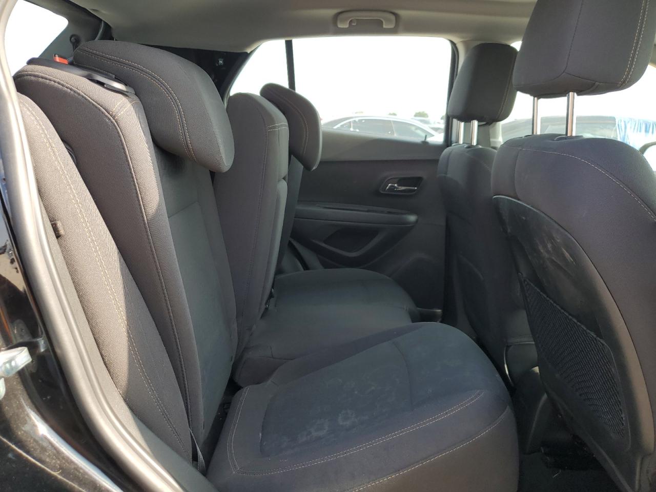 2018 Chevrolet Trax Ls VIN: 3GNCJKSB9JL325214 Lot: 65924144