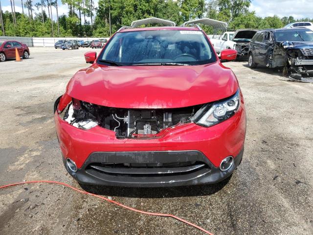  NISSAN ROGUE 2017 Czerwony