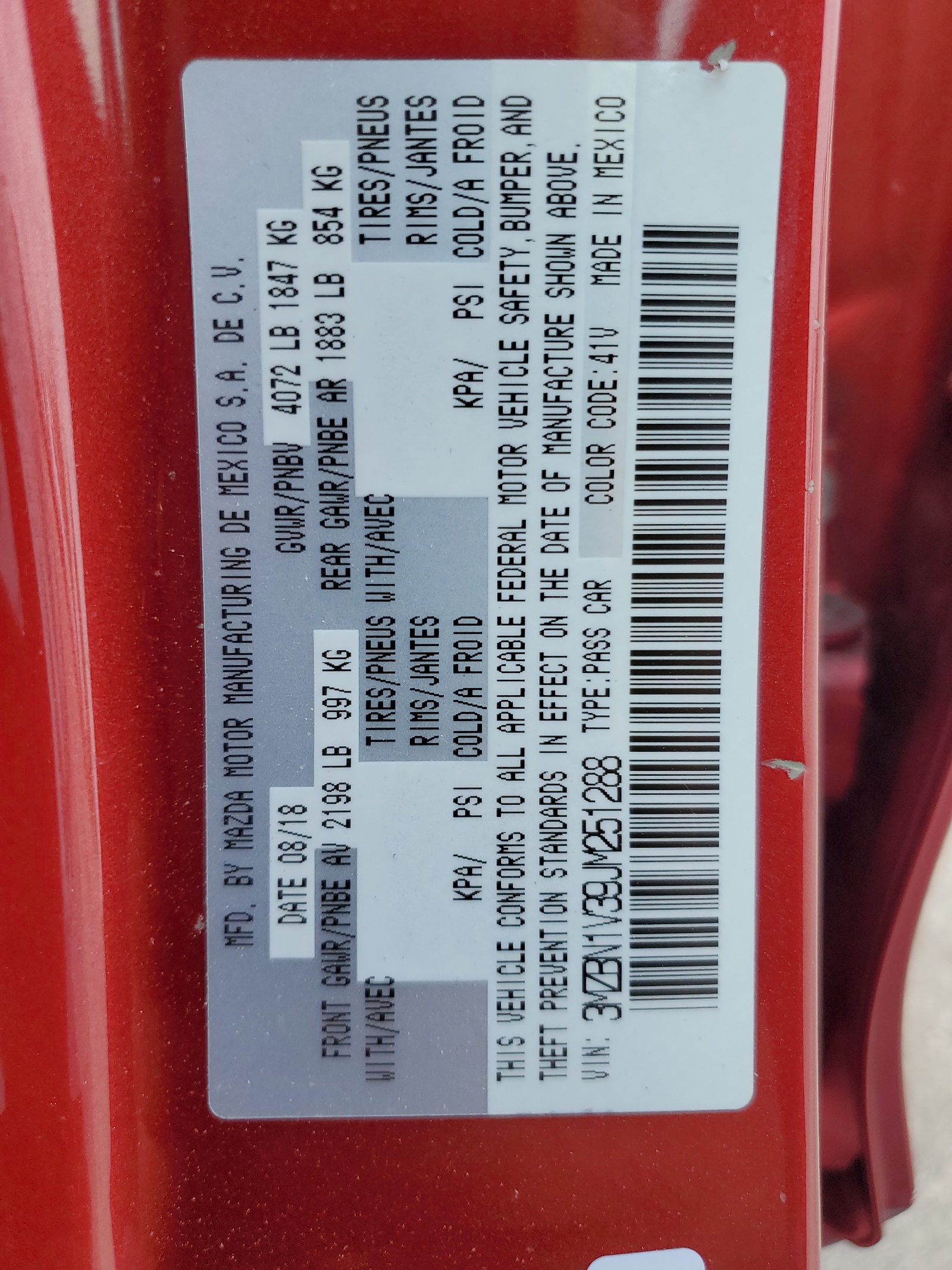 3MZBN1V39JM251288 2018 Mazda 3 Touring