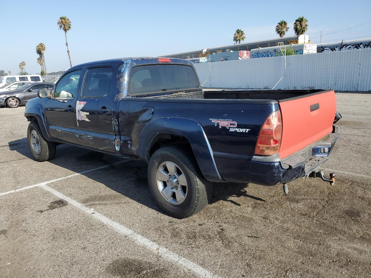 2005 Toyota Tacoma - Image 2