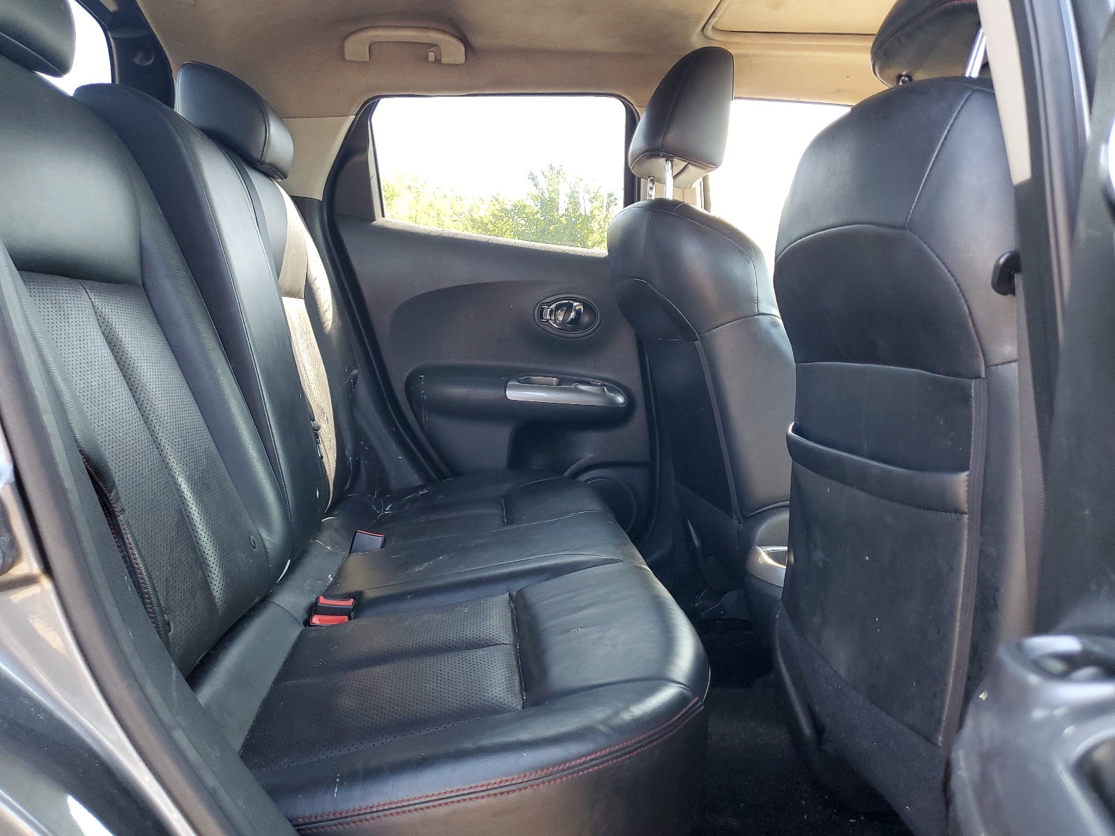 JN8AF5MV4BT022515 2011 Nissan Juke S