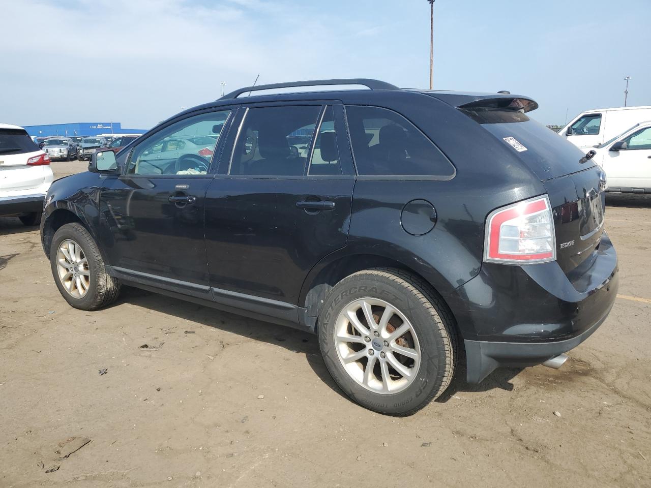 2010 Ford Edge - Image 2