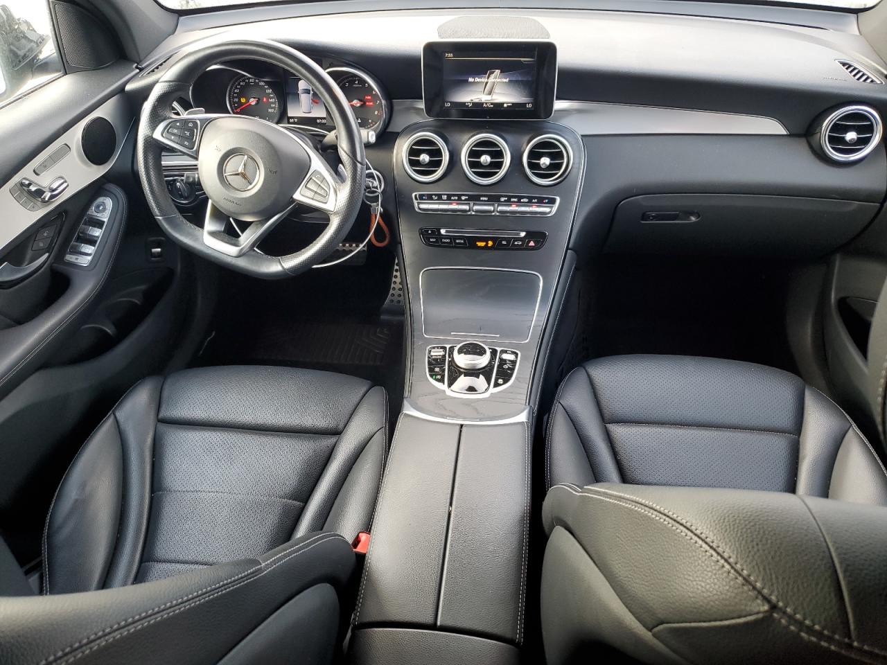 WDC0G4JB8KV136203 2019 Mercedes-Benz Glc 300