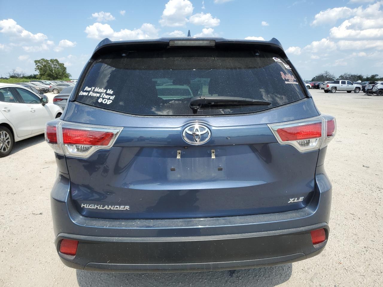 2015 Toyota Highlander Xle VIN: 5TDKKRFH2FS044298 Lot: 66544554
