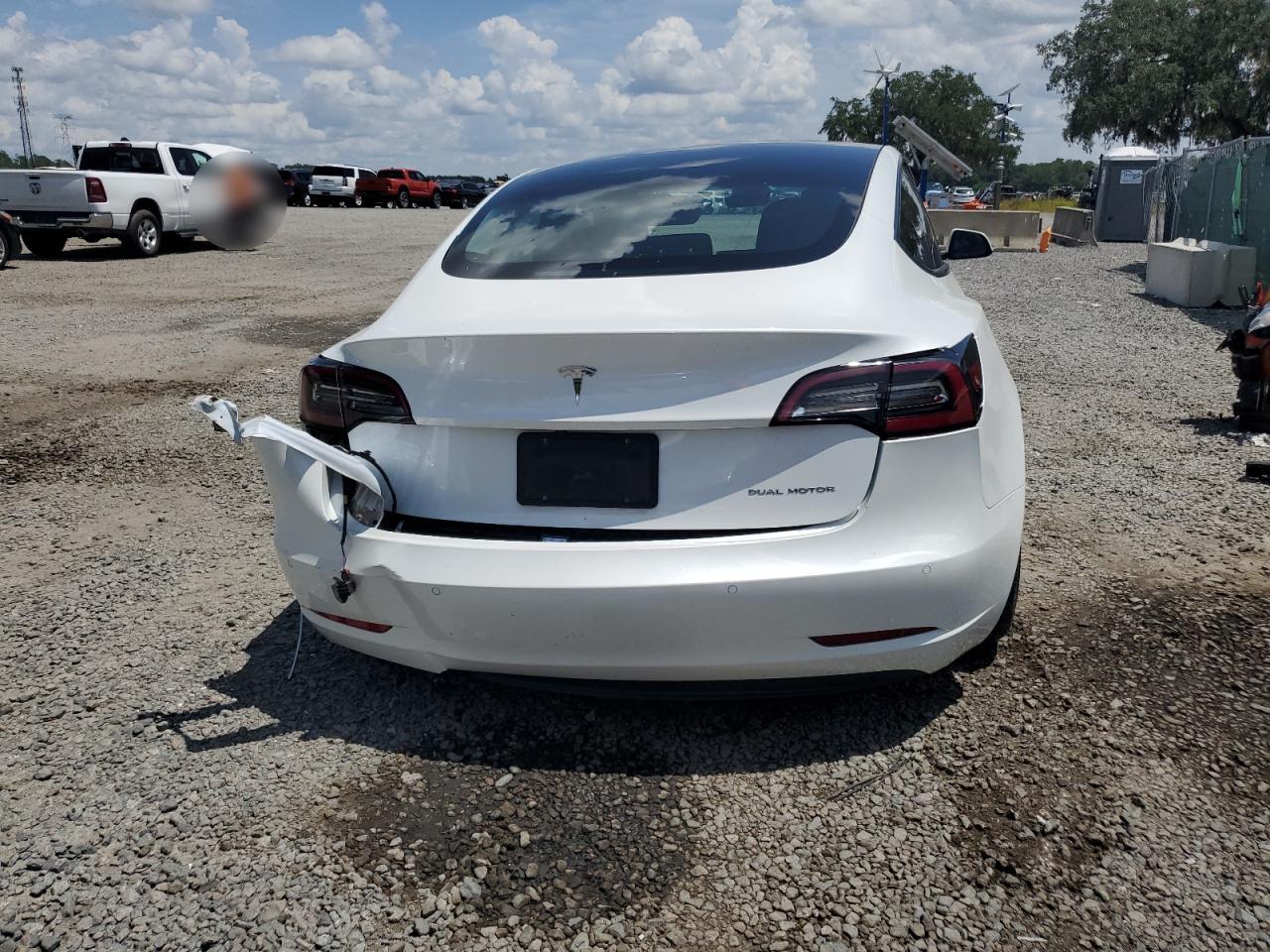 5YJ3E1EB3NF118955 2022 Tesla Model 3