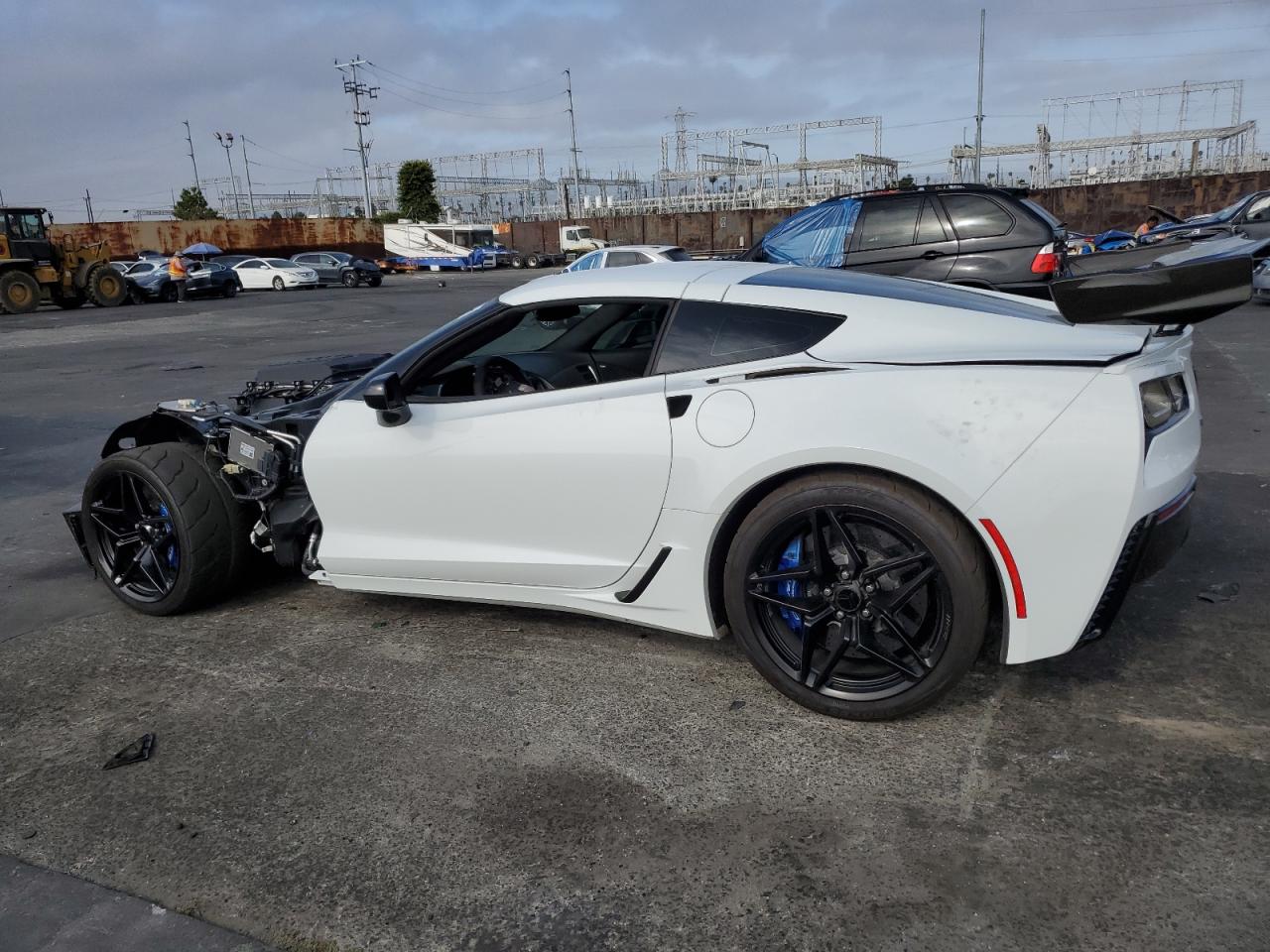2019 Chevrolet Corvette - Image 2