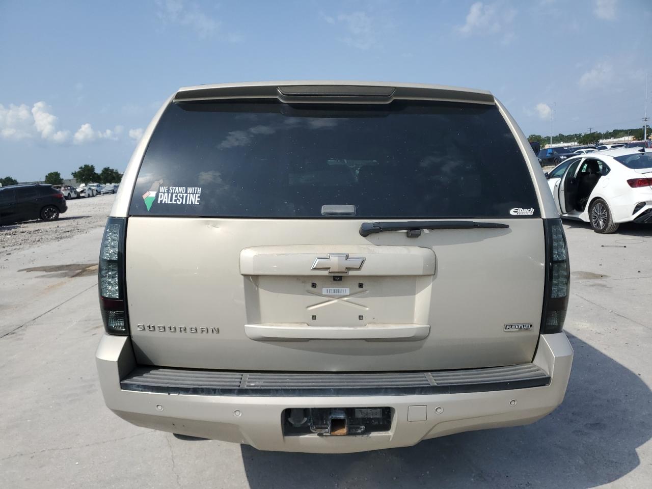 2008 Chevrolet Suburban K1500 Ls VIN: 3GNFK16348G181212 Lot: 65759894