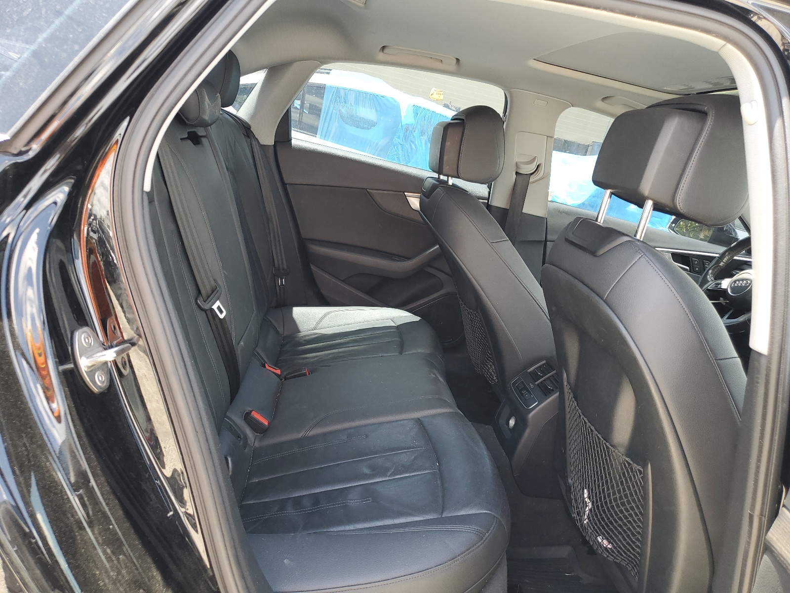 WAUGMAF49HN070269 2017 Audi A4 Ultra Premium