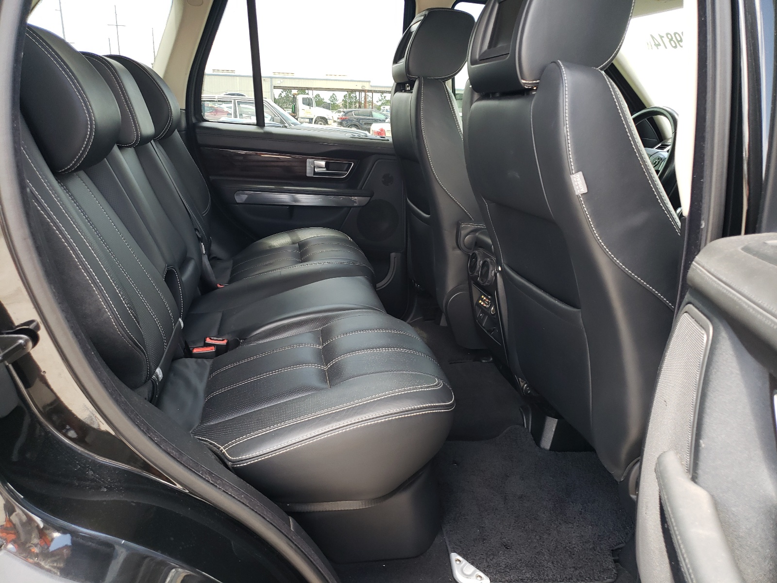 SALSK2D42BA267187 2011 Land Rover Range Rover Sport Lux