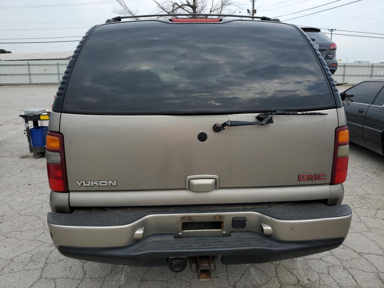 1GKEK63U63J143135 2003 GMC Yukon Denali