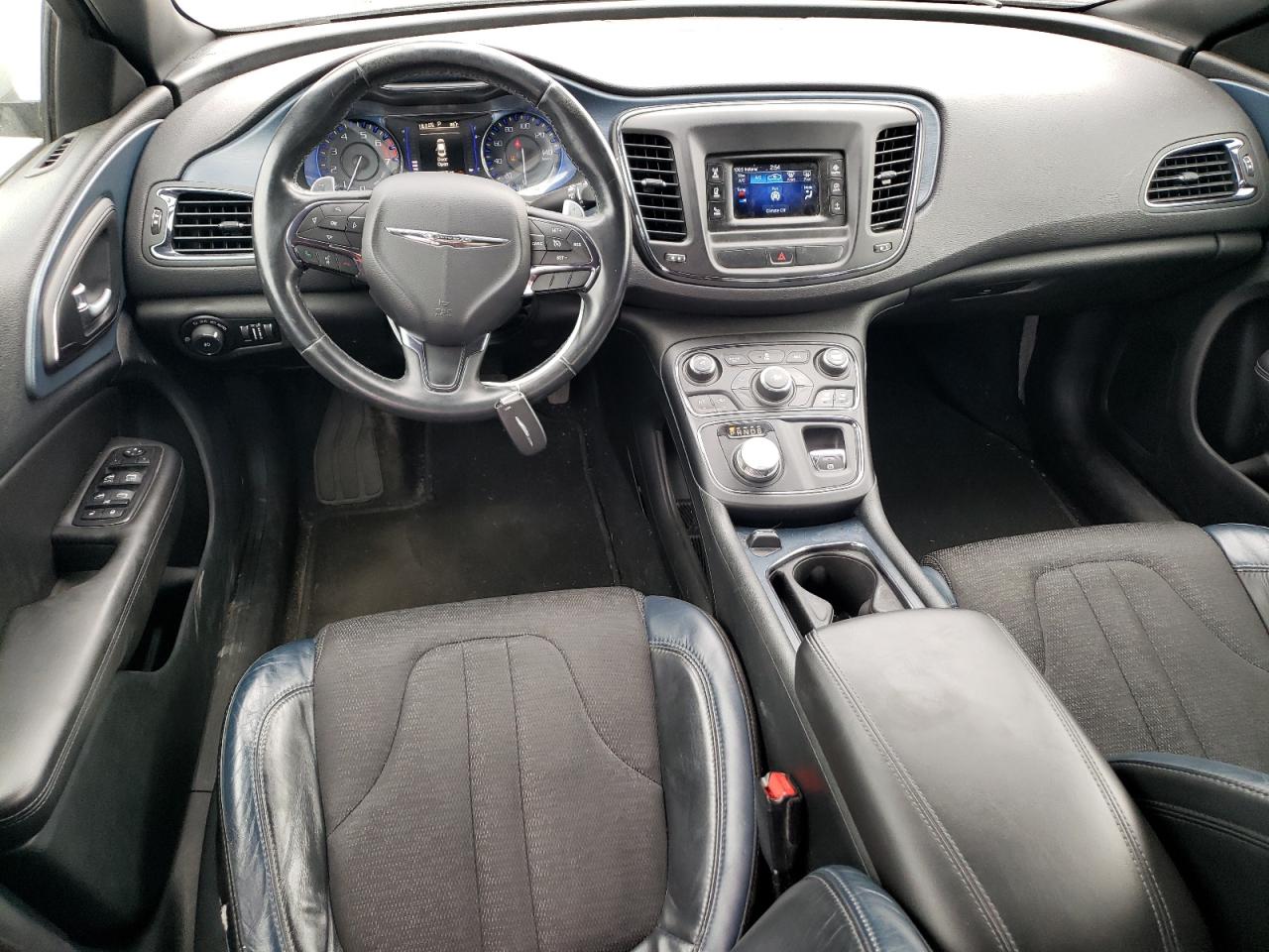 2015 Chrysler 200 - Image 8