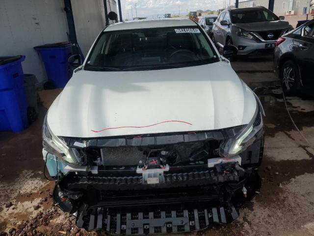 1N4BL4CV8NN413248 Nissan Altima SR 5