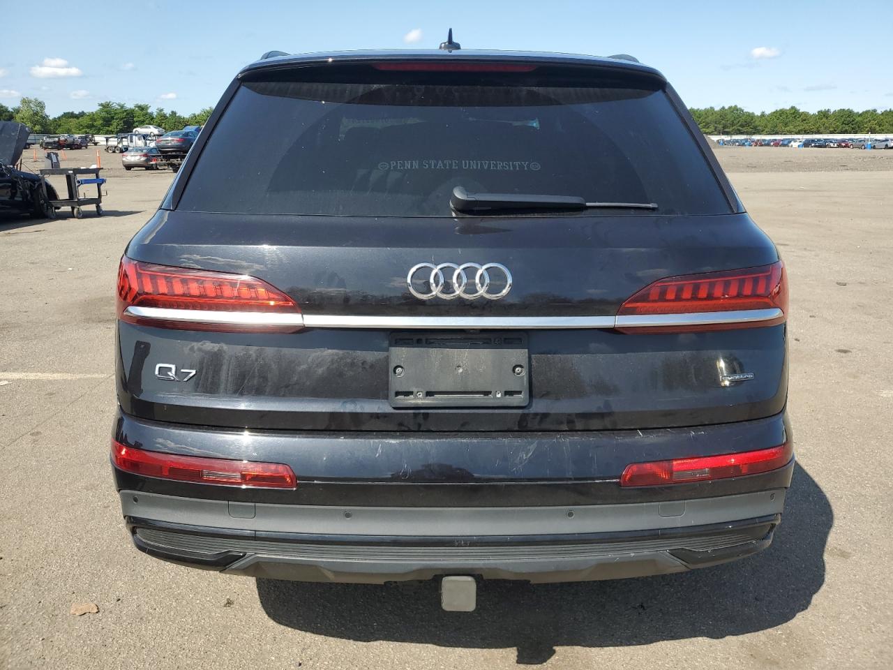 WA1VXAF7XLD003653 2020 Audi Q7 Prestige