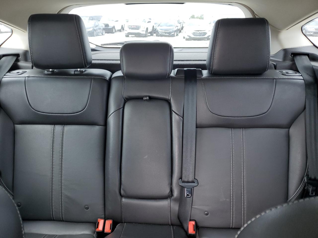 2014 Ford Focus Titanium VIN: 1FADP3N25EL349370 Lot: 68540244