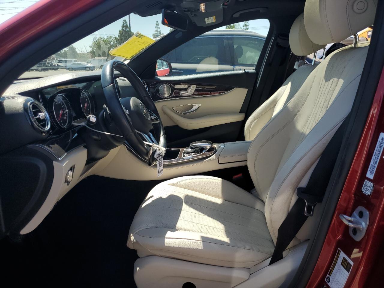 2019 Mercedes-Benz E 300 VIN: WDDZF4JB8KA580842 Lot: 67113894