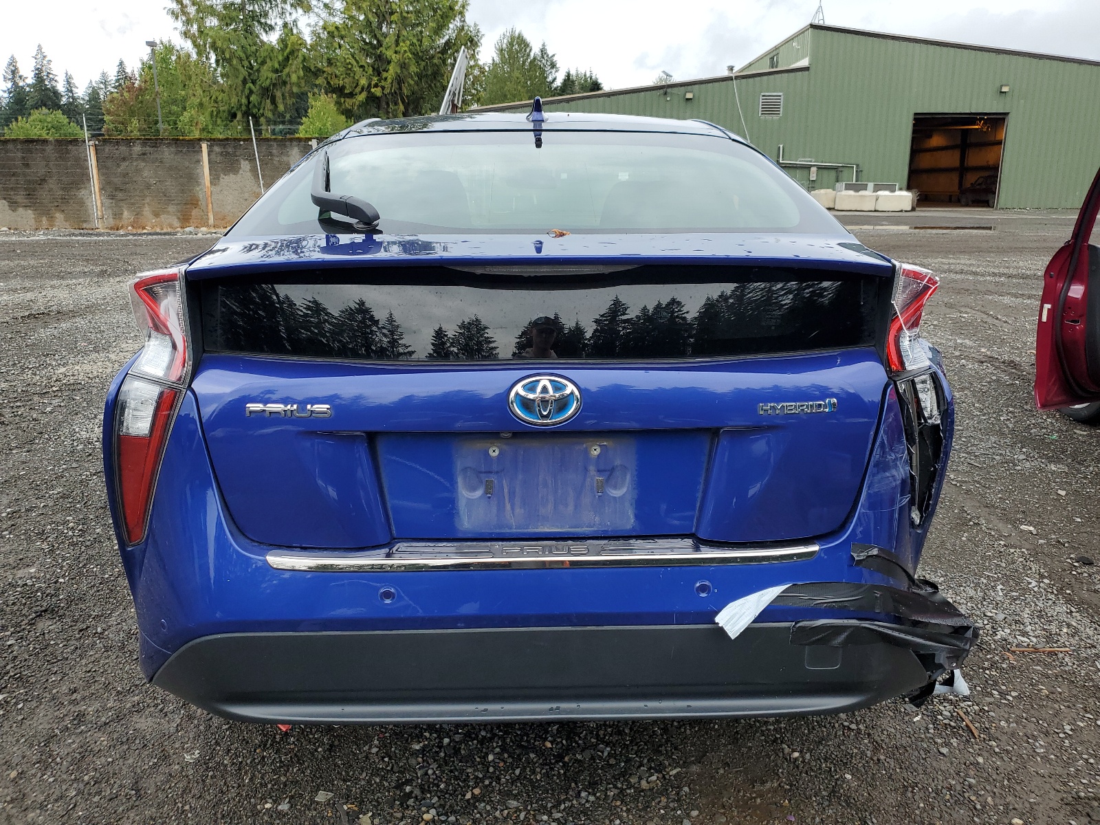 JTDKBRFU9H3052027 2017 Toyota Prius
