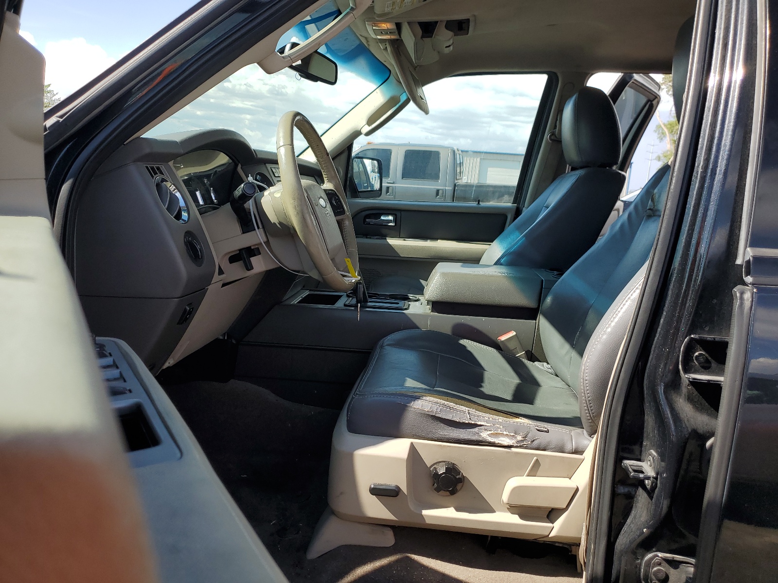 1FMJU1H51DEF59947 2013 Ford Expedition Xlt