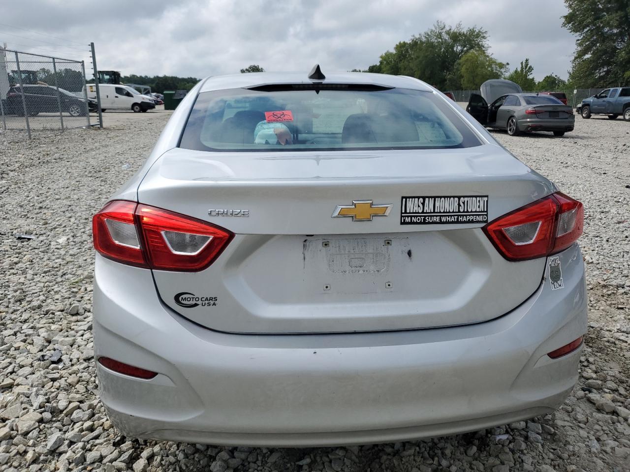 2018 Chevrolet Cruze Ls VIN: 1G1BC5SM7J7104905 Lot: 65910294