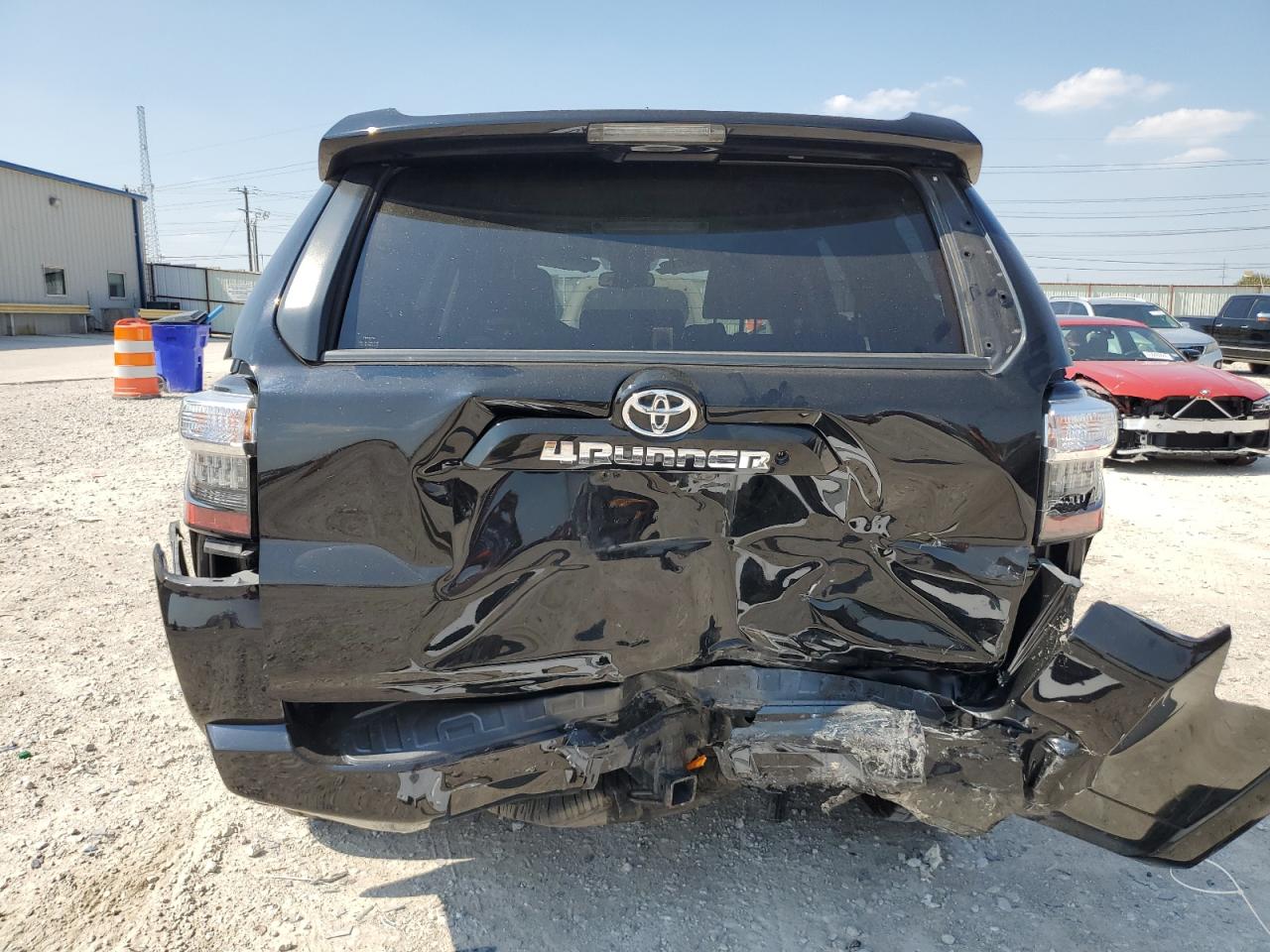 2018 Toyota 4Runner Sr5/Sr5 Premium VIN: JTEBU5JR7J5583643 Lot: 66192434