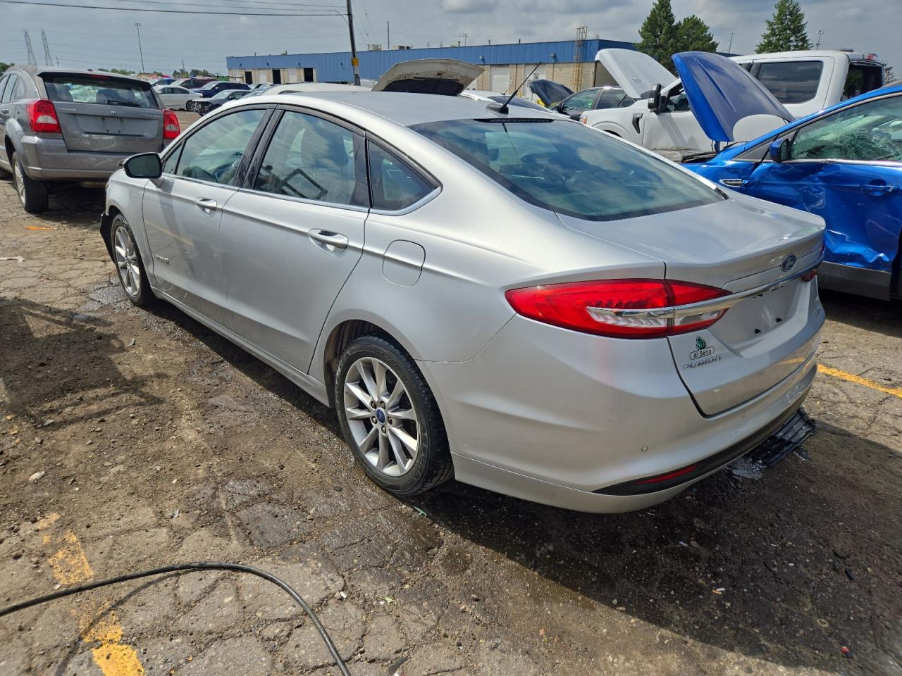 2017 Ford Fusion Se Hybrid VIN: 3FA6P0LU0HR145092 Lot: 66696194