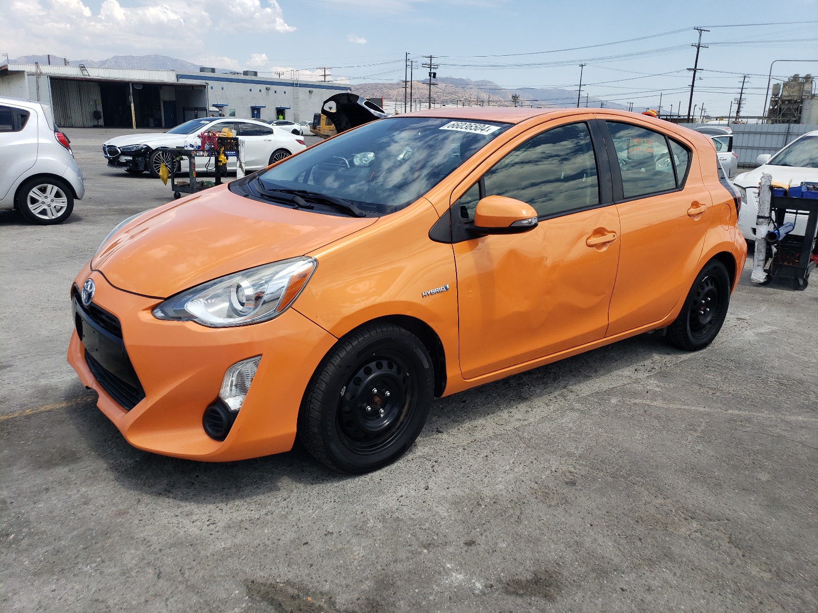 2015 Toyota Prius C vin: JTDKDTB3XF1093019