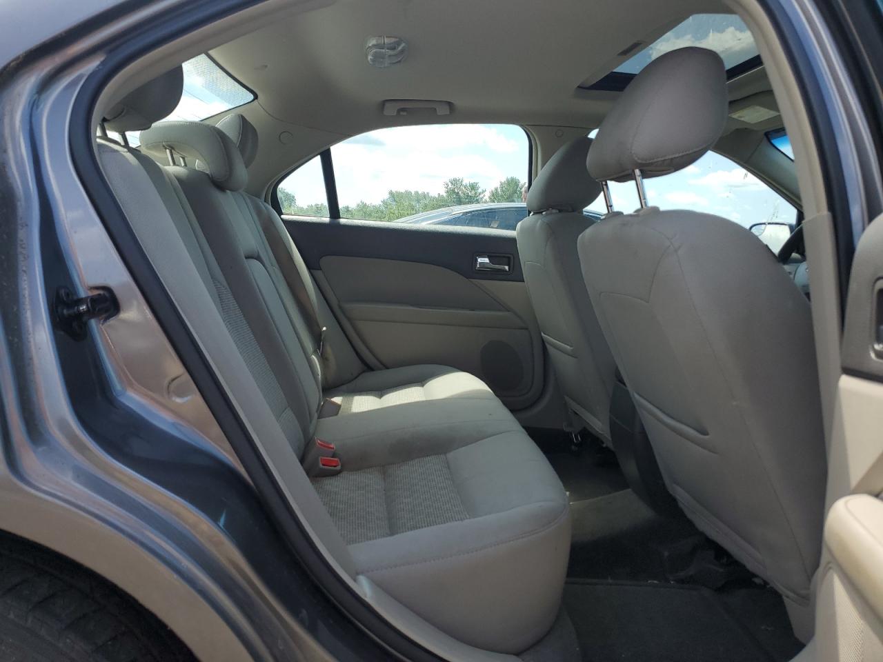 2011 Ford Fusion Se VIN: 3FAHP0HA5BR301240 Lot: 66994064