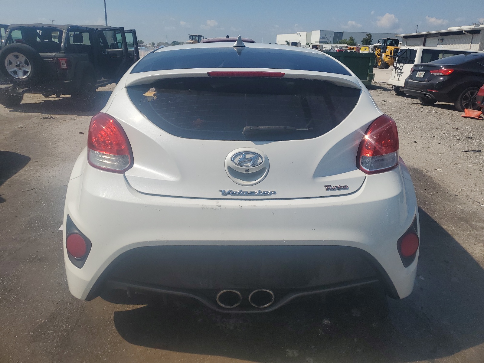 KMHTC6AE5GU294267 2016 Hyundai Veloster Turbo