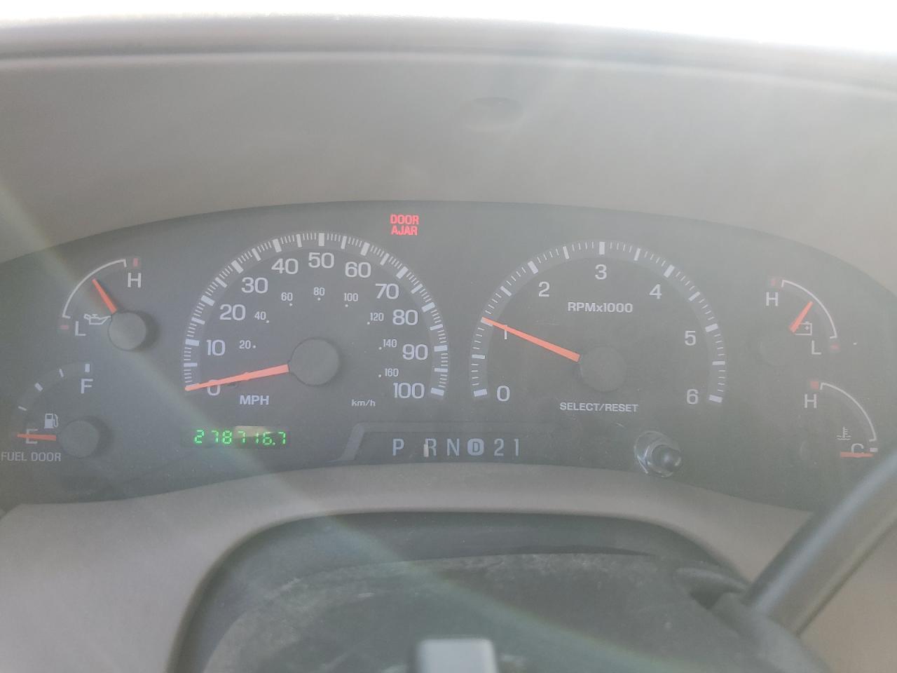 2000 Ford F150 VIN: 1FTRX17W2YKA38977 Lot: 67511334