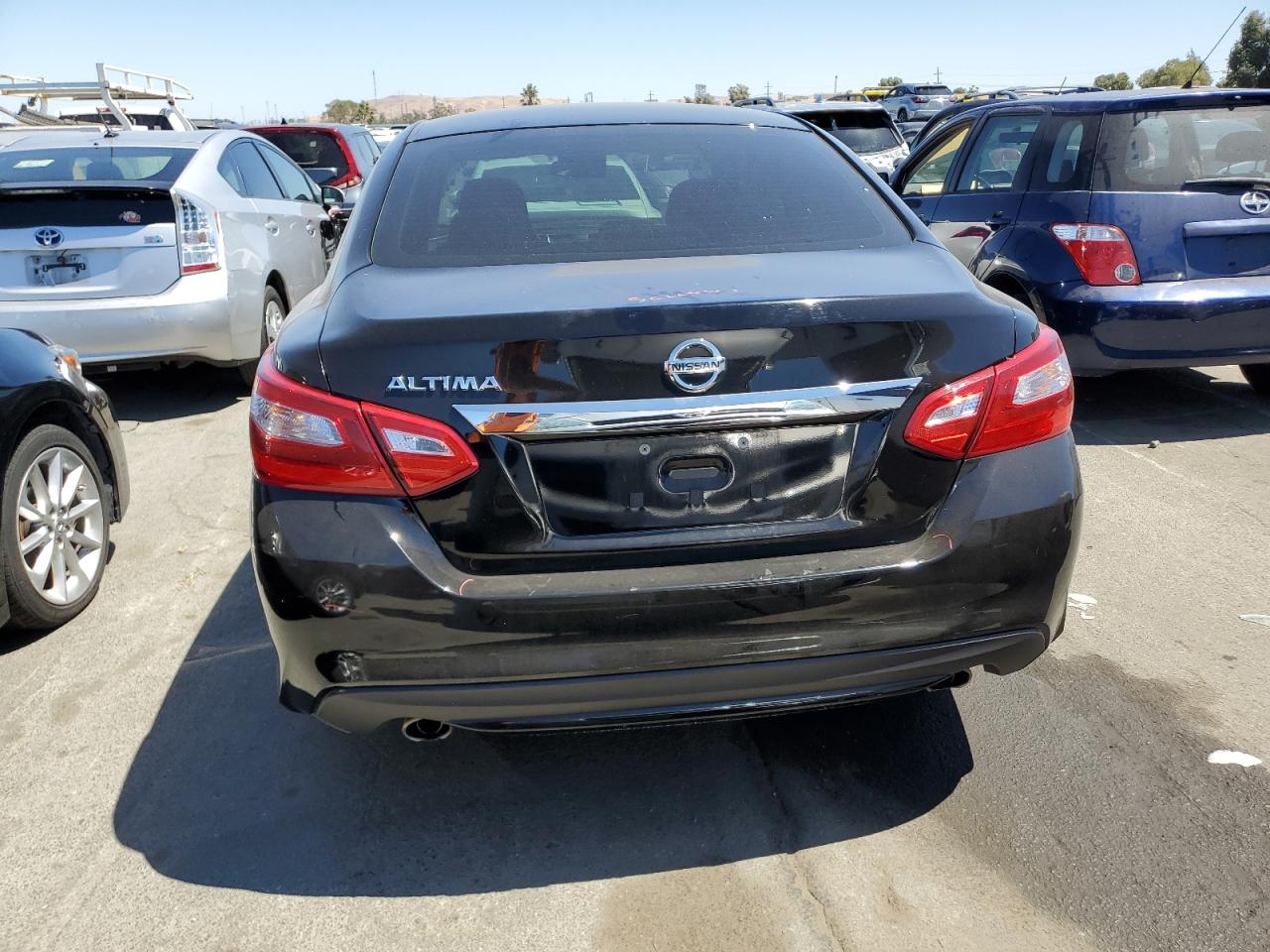 1N4AL3AP0GN382672 2016 Nissan Altima 2.5