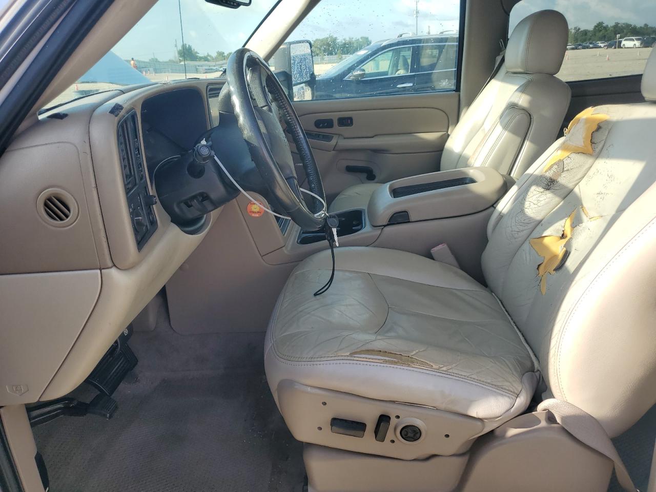 2005 Chevrolet Tahoe K1500 VIN: 1GNEK13T85J105518 Lot: 66964134