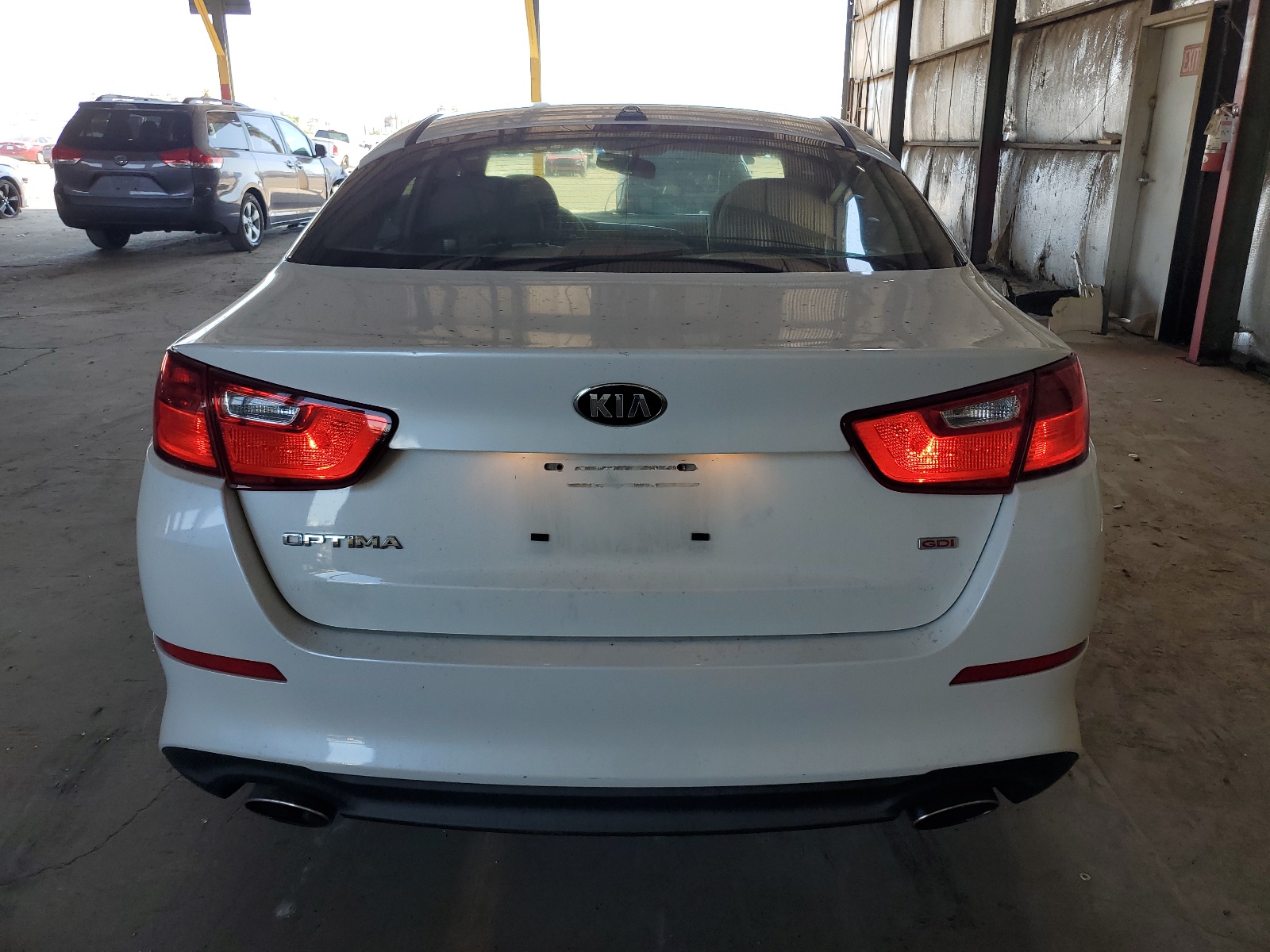 KNAGM4A76F5589621 2015 Kia Optima Lx