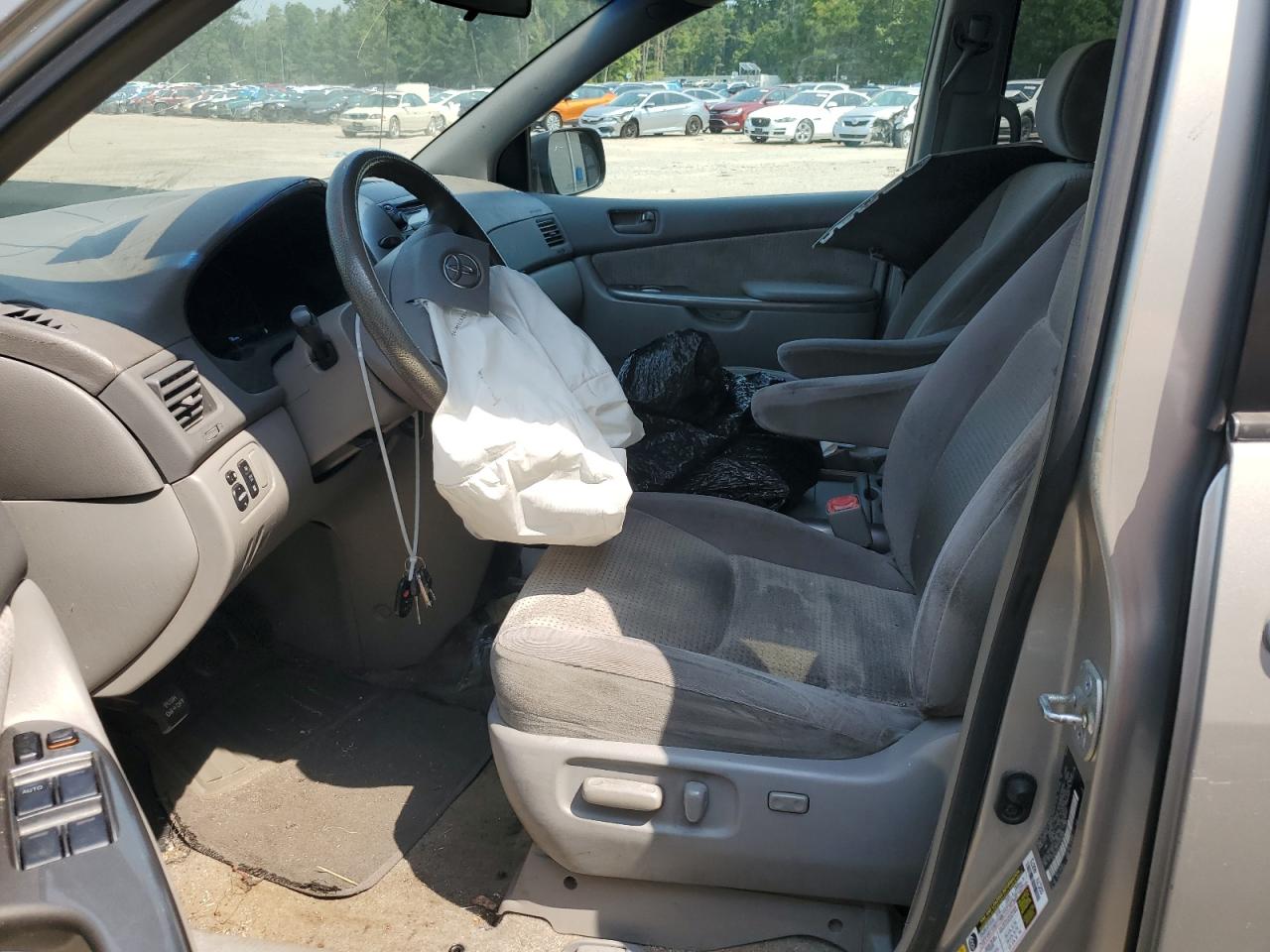 2007 Toyota Sienna Ce VIN: 5TDZK23C17S063568 Lot: 68300814