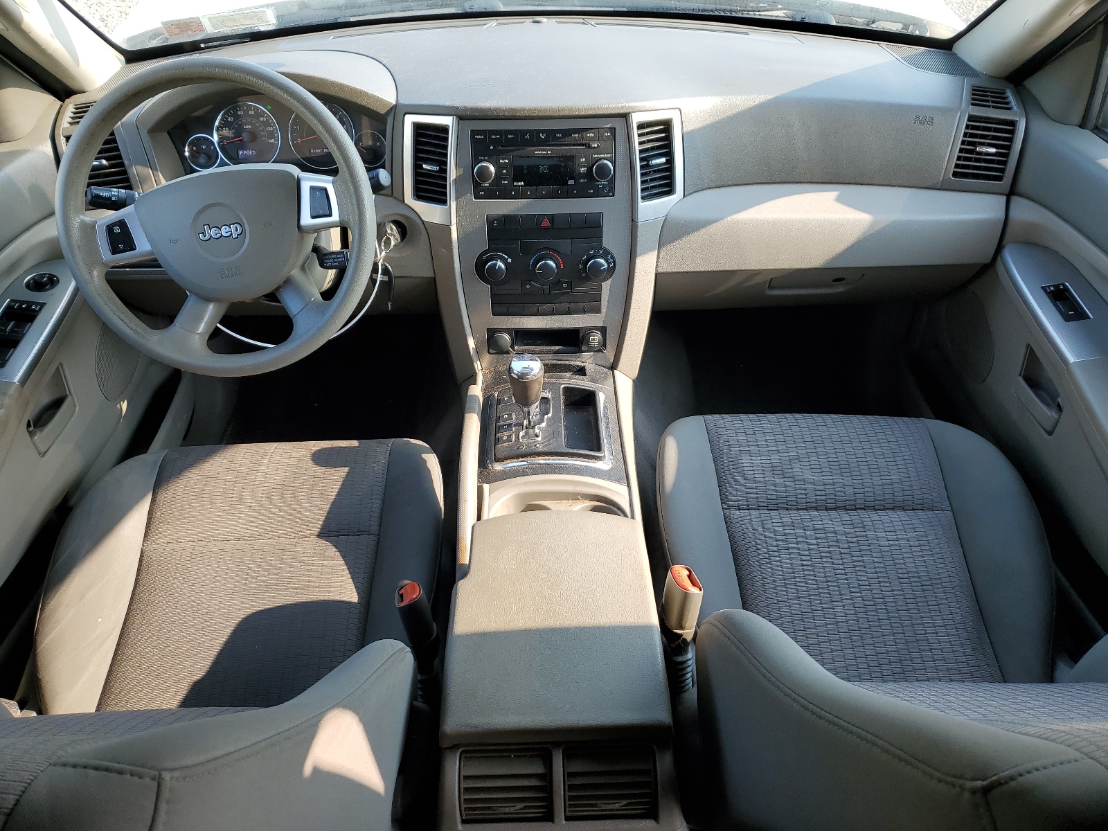 1J8GR48K68C122706 2008 Jeep Grand Cherokee Laredo