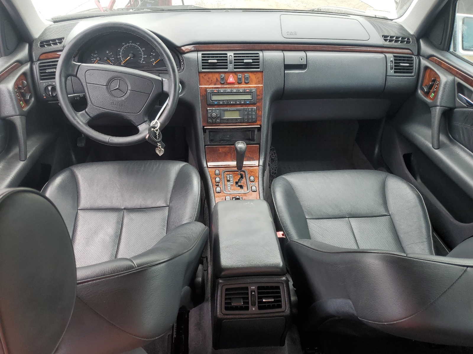 WDBJF70H8XA776607 1999 Mercedes-Benz E 430