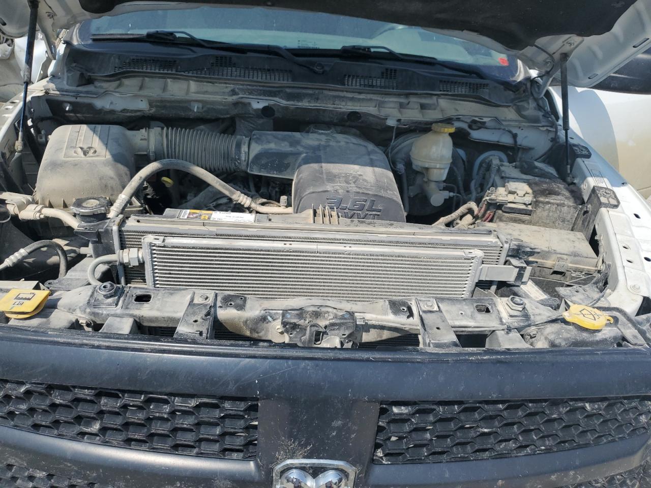 3C6JR7DG6JG320535 2018 Ram 1500 St