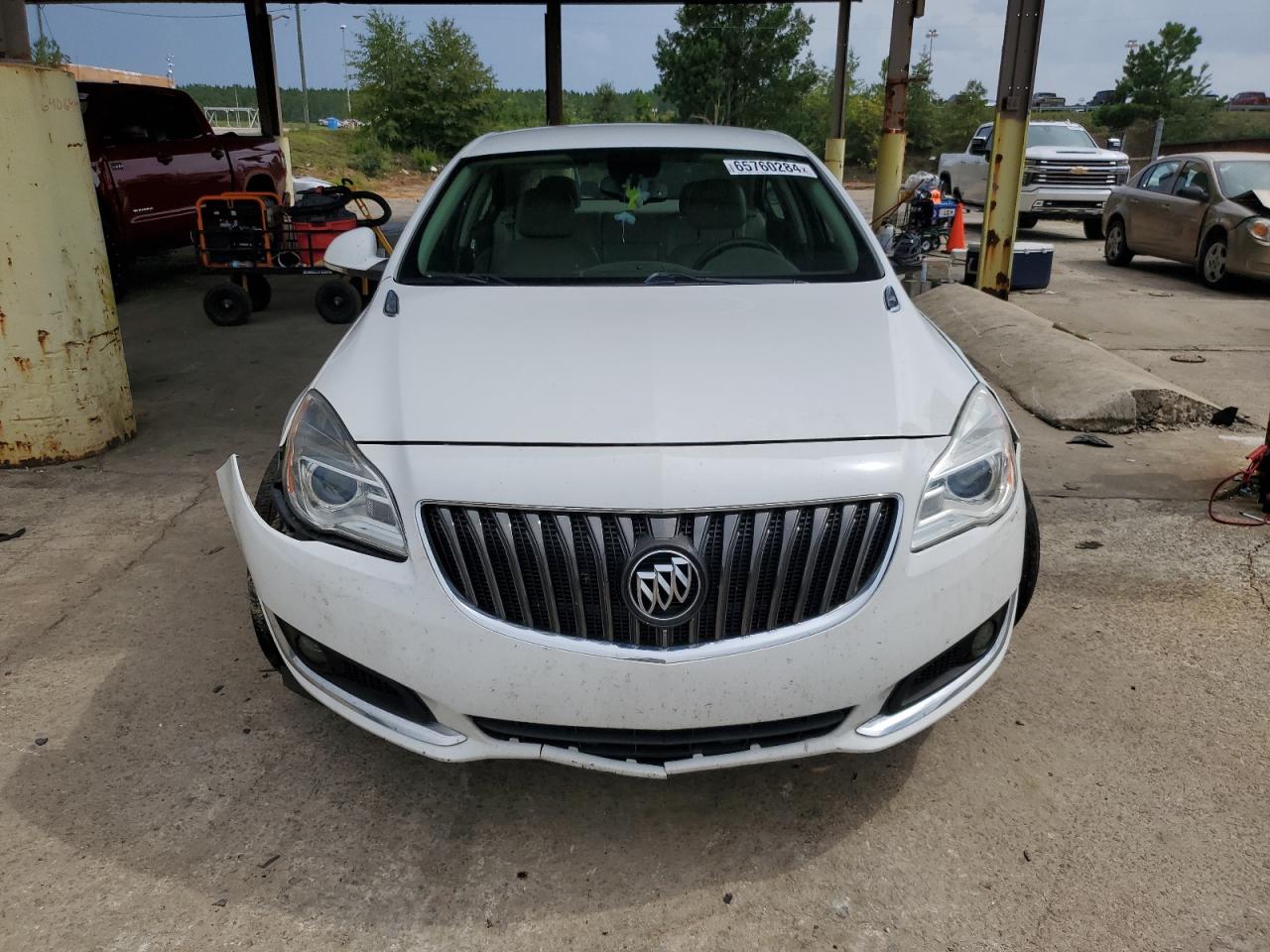 2014 Buick Regal - Image 5