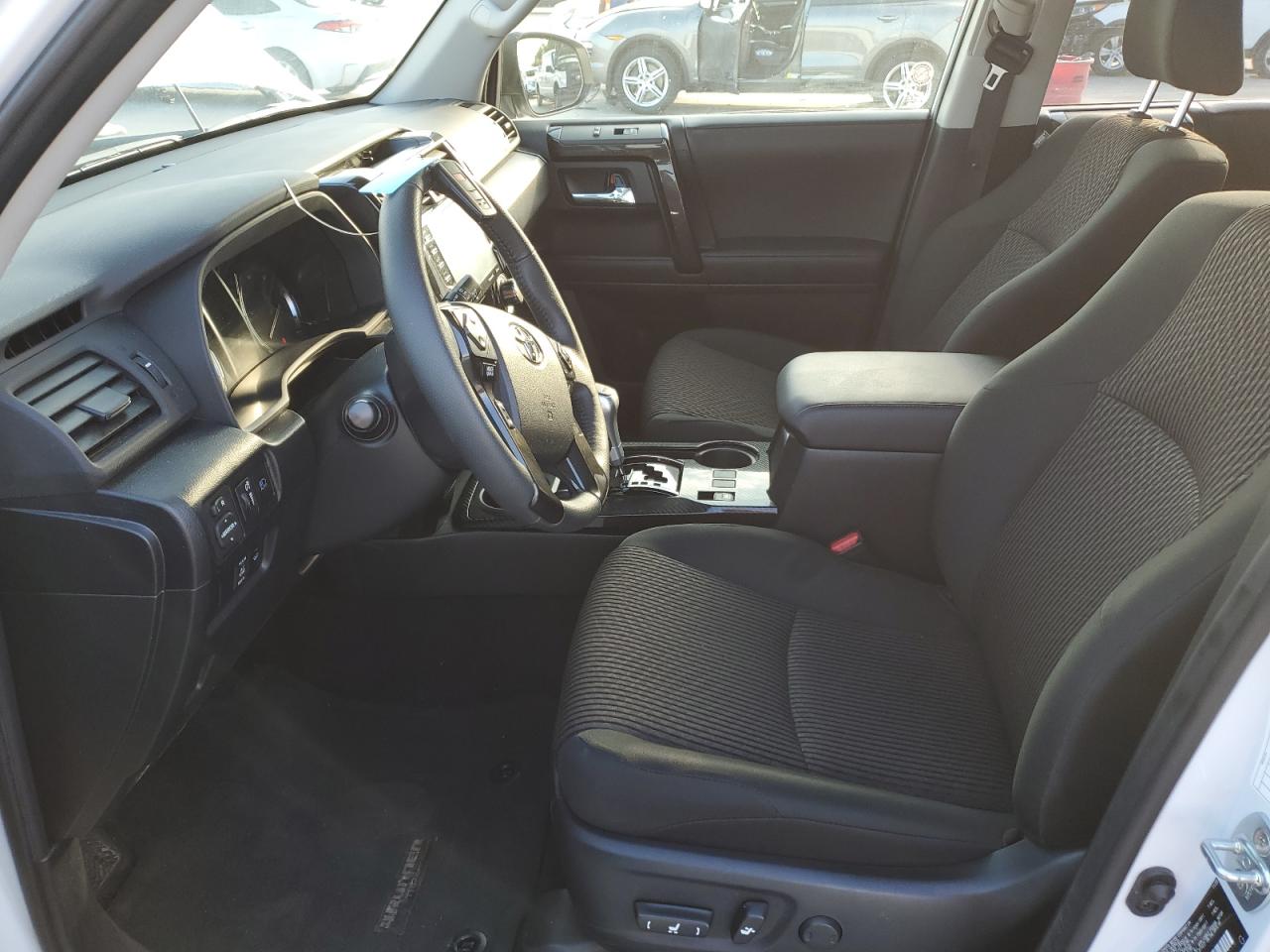 2024 Toyota 4Runner Sr5/Sr5 Premium VIN: JTEPU5JR8R6223714 Lot: 67316754