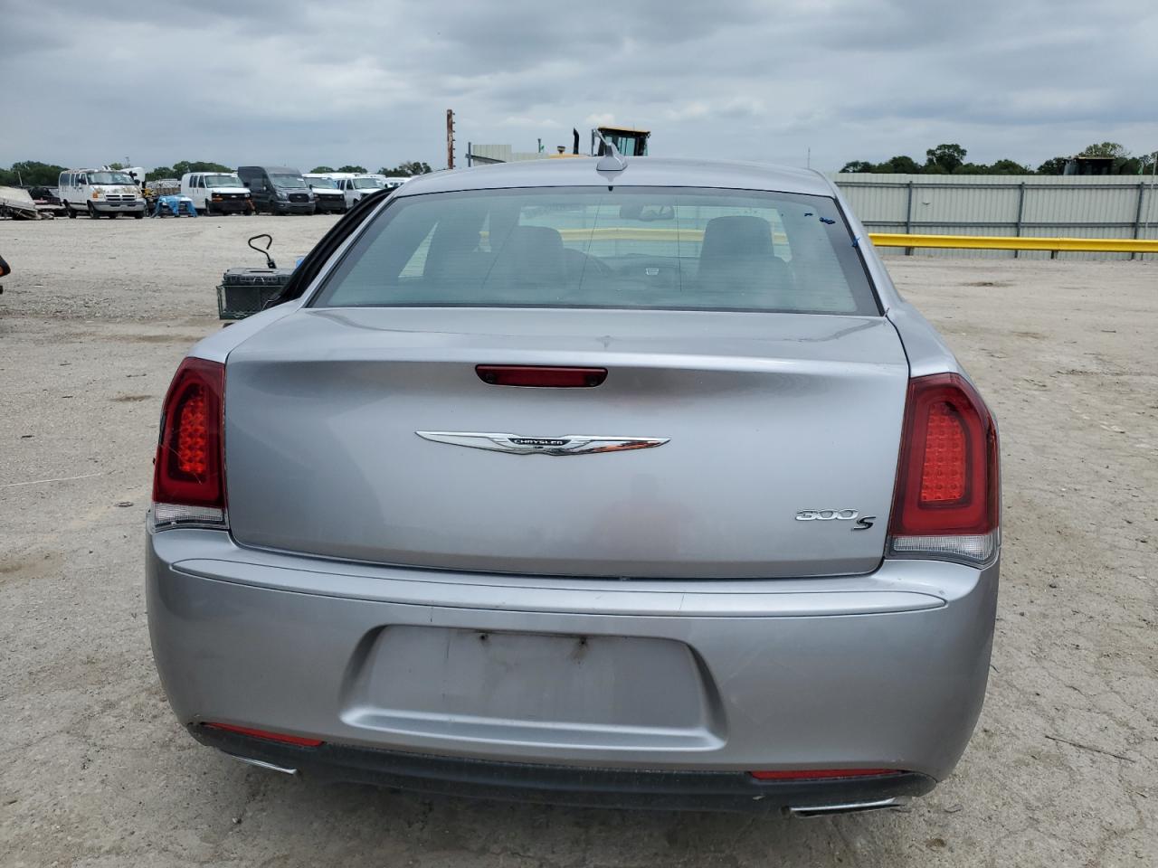 2015 Chrysler 300 S VIN: 2C3CCABG0FH797234 Lot: 67150534