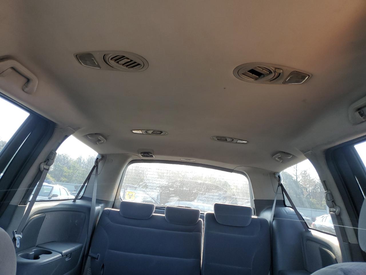 2007 Honda Odyssey Lx VIN: 5FNRL38247B124631 Lot: 63987734