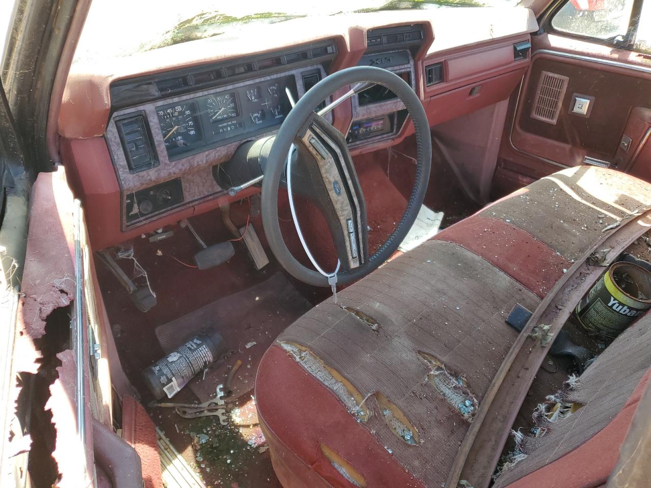 1985 Ford F150 VIN: 1FTCF15F6FNA11739 Lot: 68809474