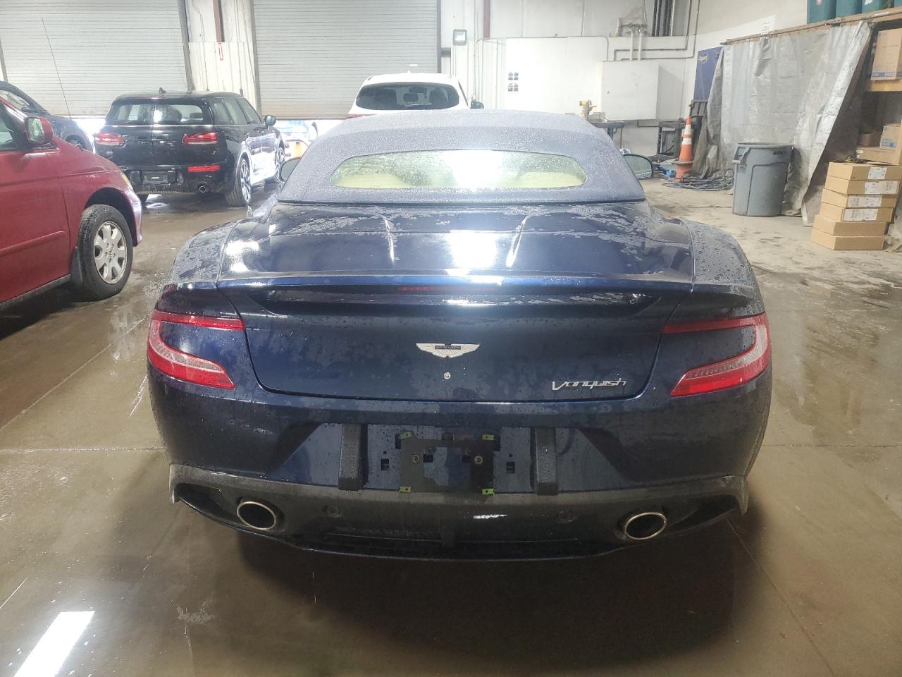 SCFPMCGU4HGK03295 2017 Aston Martin Vanquish Volante