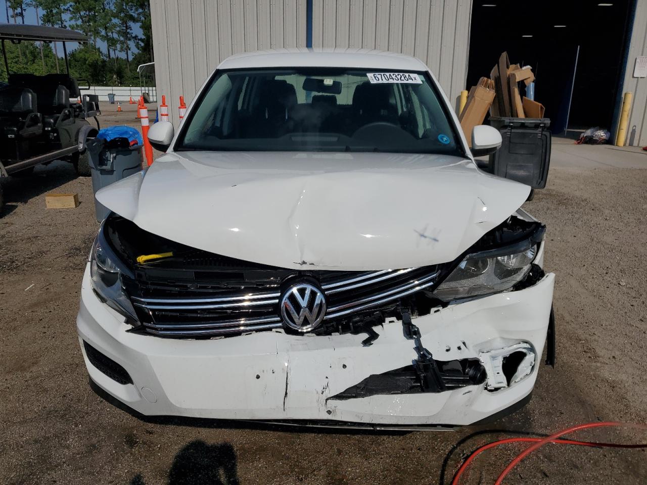 WVGAV7AX6HK048477 2017 Volkswagen Tiguan S